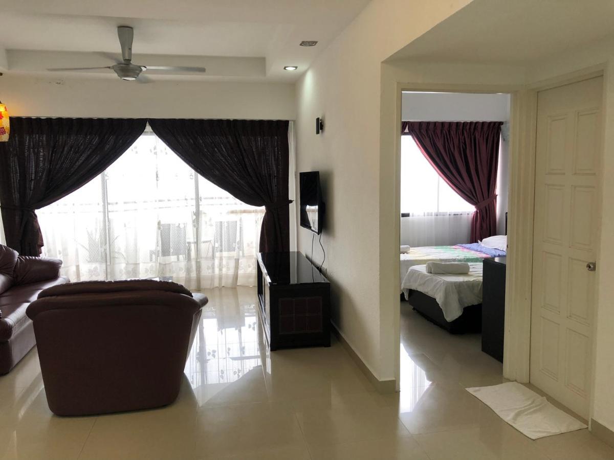 Beach Resort Home Stay Sri Sayang 05 Apartment Batu Ferringhi 2Bedroom Exteriér fotografie